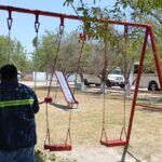 Rehabilita Gobierno de Reynosa juegos infantiles en la colonia Almaguer