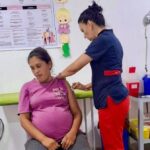 Salud aplica nueva vacuna a embarazadas para proteger a bebés de neumonías; ya van más de 3 mil dosis