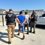 Instituto del Migrante pide denunciar abusos del ICE; condena uso excesivo de la fuerza