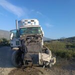 Guardia Estatal atiende accidente en la Carretera Federal 101