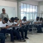 Adiós al celular en las escuelas: no podrá usarse ni en clases ni en recreo